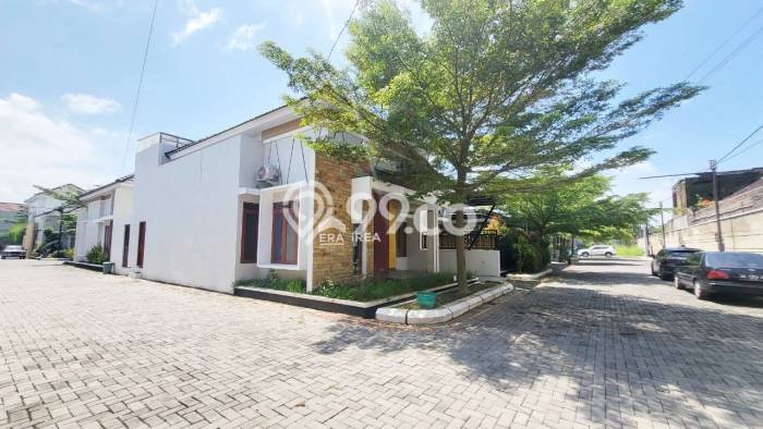 For Sale Rumah 3 Kamar Lokasi Ideal Bagus dan Strategis di Baki For Sale Rumah 3 Kamar Lokasi Ideal Bagus dan Strategis di Baki