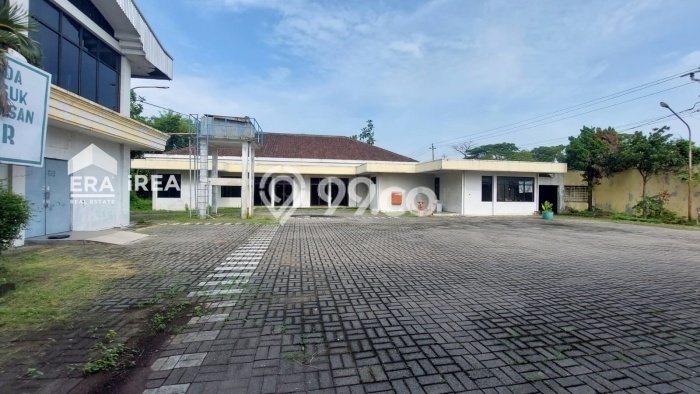 Gudang Dijual di Jaten Karanganyar dengan Luas Bangunan 5048m2 Gudang Dijual di Jaten Karanganyar dengan Luas Bangunan 5048m2