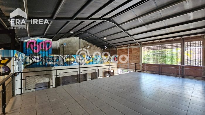 Disewakan Komersial Premium Kawasan Banjarsari, Luas 200m², Jalan Utama Disewakan Komersial Premium Kawasan Banjarsari, Luas 200m², Jalan Utama