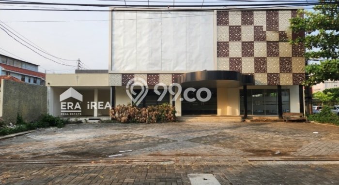 For Rent Komersial di Laweyan, Luas 475m², Kawasan Berkembang For Rent Komersial di Laweyan, Luas 475m², Kawasan Berkembang