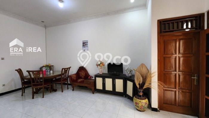 Rumah Mewah Dijual LT 227m2 di Laweyan, Solo Rumah Mewah Dijual LT 227m2 di Laweyan, Solo