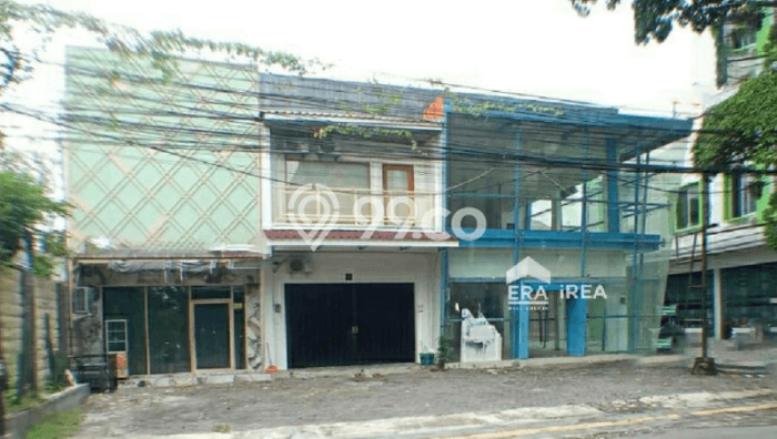 Dijual Ruko Kawasan Strategis di Depok, Luas 260m2m², Jalan Raya Dijual Ruko Kawasan Strategis di Depok, Luas 260m2m², Jalan Raya