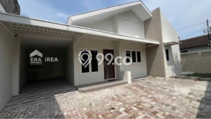 Rumah Bagus Siap Pakai Di Serengan Luas 130m2 Lokasi Strategis Rumah Bagus Siap Pakai Di Serengan Luas 130m2 Lokasi Strategis