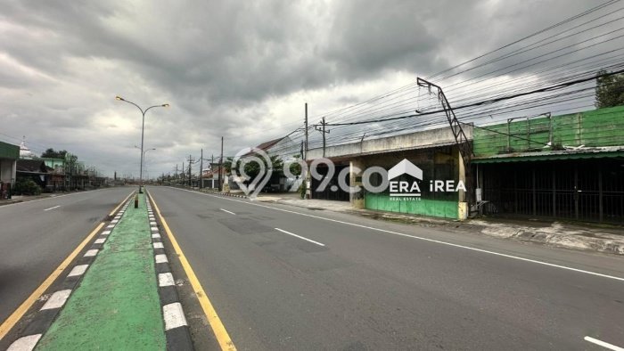 Komersial Bagus LT 351m2 LB 319m2 Dijual di Kartasura Sukoharjo Komersial Bagus LT 351m2 LB 319m2 Dijual di Kartasura Sukoharjo