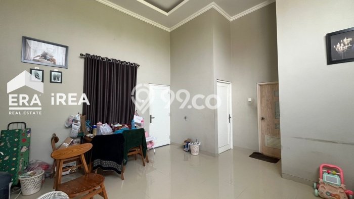 Jual Rumah Strategis Bagus Punya 3 KT di Jebres Solo SHM Jual Rumah Strategis Bagus Punya 3 KT di Jebres Solo SHM