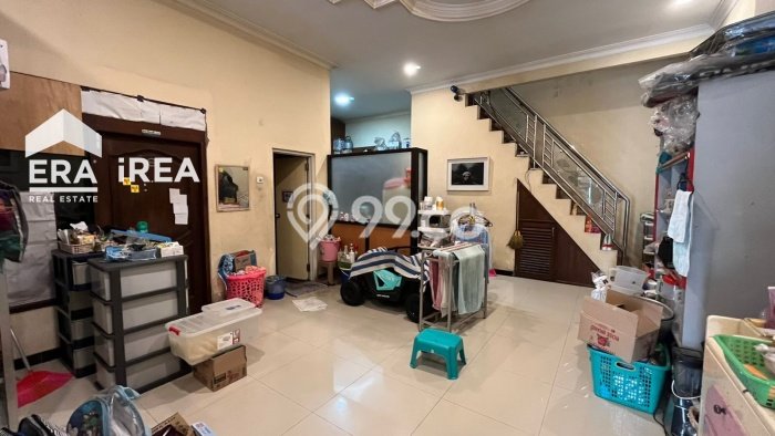 Jual Rumah Favorit Siap Huni LB 250m2 di Jebres, Surakarta Jual Rumah Favorit Siap Huni LB 250m2 di Jebres, Surakarta