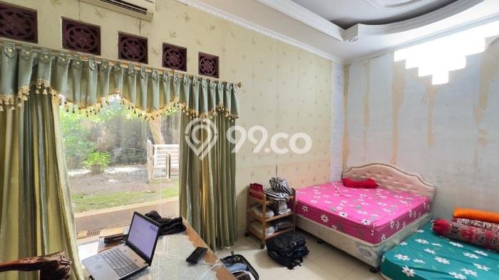 Dijual Rumah Premium dengan Fasilitas Sekitar Komplit di Jebres, Surakarta Dijual Rumah Premium dengan Fasilitas Sekitar Komplit di Jebres, Surakarta