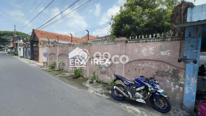 Rumah Mewah Siap Huni LT 316m2 di Serengan, Surakarta Rumah Mewah Siap Huni LT 316m2 di Serengan, Surakarta