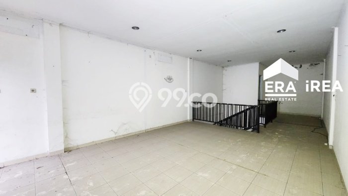 Untuk Dijual Ruko di Manahan Solo LT 99m2 / LB 130m2 Untuk Dijual Ruko di Manahan Solo LT 99m2 / LB 130m2