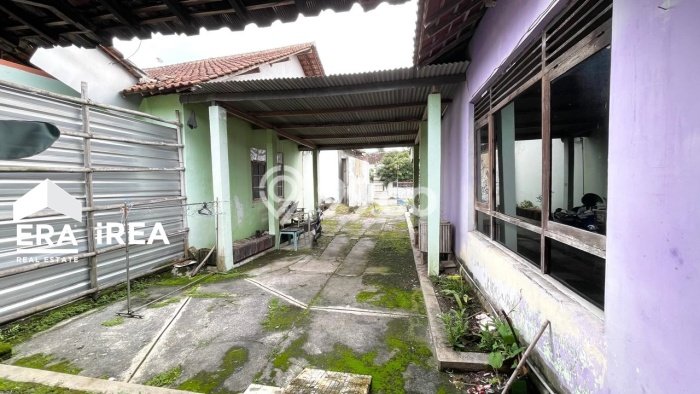 Jual Rumah Favorit Siap Huni LB 200m2 di Colomadu, Solo Jual Rumah Favorit Siap Huni LB 200m2 di Colomadu, Solo
