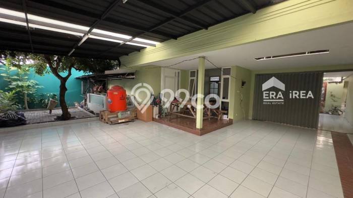 Siap Huni Rumah Mewah 6 Kamar di Depok Dekat ke Mana Saja Siap Huni Rumah Mewah 6 Kamar di Depok Dekat ke Mana Saja