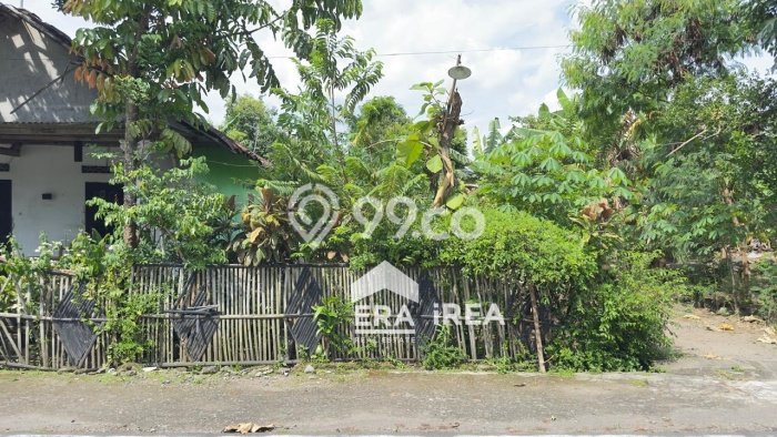 Lahan Strategis di Ngemplak Dijual dengan Luas 182m2 Lahan Strategis di Ngemplak Dijual dengan Luas 182m2