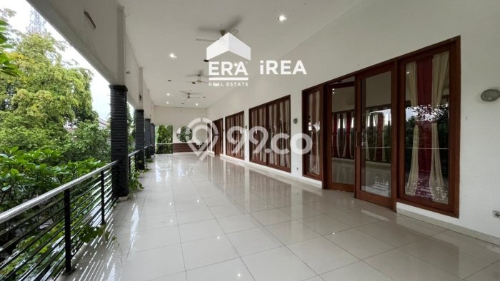 Area Strategis! Disewakan Komersial Lokasi Manahan, Solo Cocok untuk Bisnis Area Strategis! Disewakan Komersial Lokasi Manahan, Solo Cocok untuk Bisnis