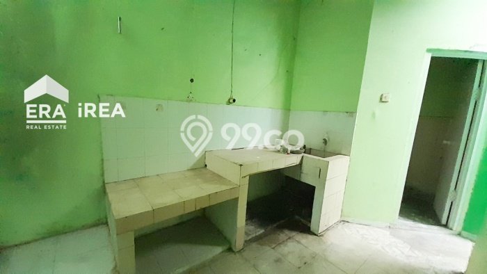Jual Rumah Bagus Siap Huni LB 150m2 di Banjarsari, Solo Jual Rumah Bagus Siap Huni LB 150m2 di Banjarsari, Solo