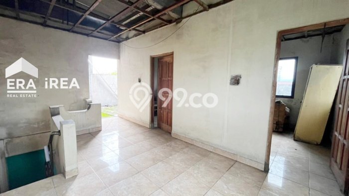 SEWA TERBAIK! Komersial Kawasan Jebres, Luas 180m², Kawasan Ramai, Siap Pakai SEWA TERBAIK! Komersial Kawasan Jebres, Luas 180m², Kawasan Ramai, Siap Pakai