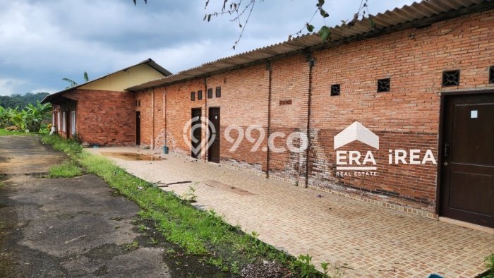 Vila di Karangpandan, Luas 0m2m², For Rent, Lingkungan Asri Vila di Karangpandan, Luas 0m2m², For Rent, Lingkungan Asri
