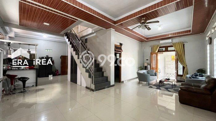 Hunian Eksklusif Dijual LT 653m2 di Banjarsari, Surakarta Hunian Eksklusif Dijual LT 653m2 di Banjarsari, Surakarta