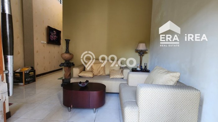 For Sale Rumah Elit Exclusive di Laweyan, Surakarta For Sale Rumah Elit Exclusive di Laweyan, Surakarta