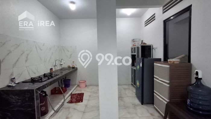 Jual Rumah Bagus Siap Huni LB 125m2 di Colomadu, Karanganyar Jual Rumah Bagus Siap Huni LB 125m2 di Colomadu, Karanganyar