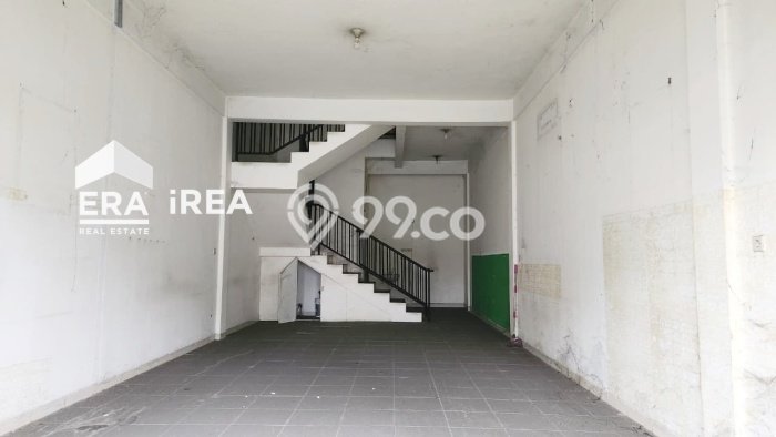 Untuk Dijual Ruko di Manahan Solo LT 99m2 / LB 130m2 Untuk Dijual Ruko di Manahan Solo LT 99m2 / LB 130m2