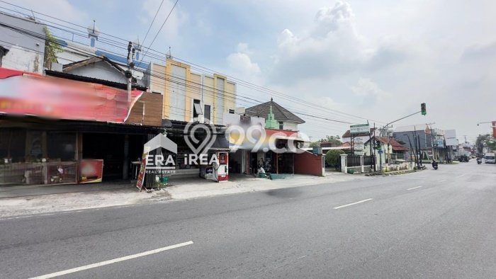 Unit Ruko Dijual di Banjarsari Surakarta 50m2 Unit Ruko Dijual di Banjarsari Surakarta 50m2