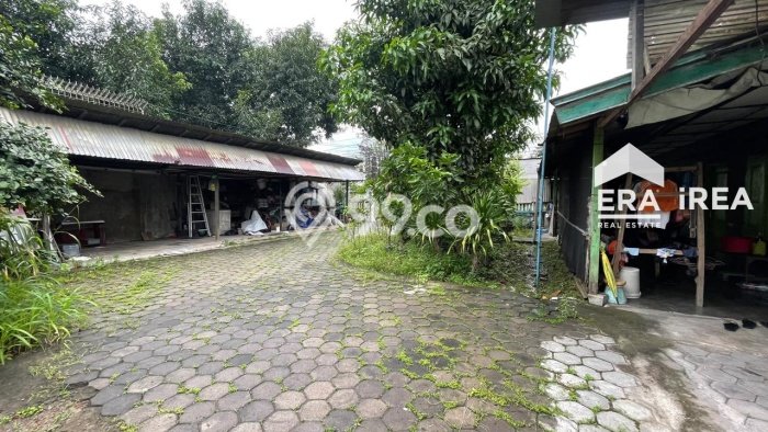 Lahan Strategis di Colomadu Dijual dengan Luas 2326m2 Lahan Strategis di Colomadu Dijual dengan Luas 2326m2