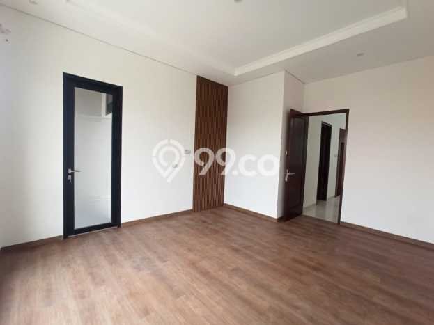 Dijual Rumah Luas Megah Dengan View Cantik di Rawamangun, Jakarta Timur Dijual Rumah Luas Megah Dengan View Cantik di Rawamangun, Jakarta Timur