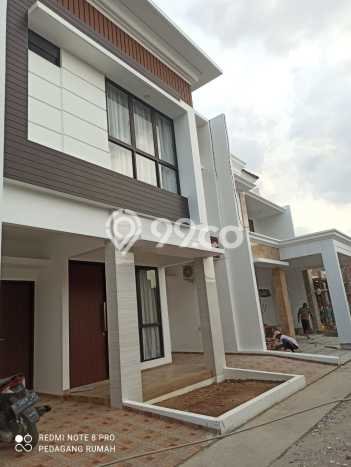 Rumah Elit Modern Siap Huni di Rawamangun Jakarta Timur Rumah Elit Modern Siap Huni di Rawamangun Jakarta Timur