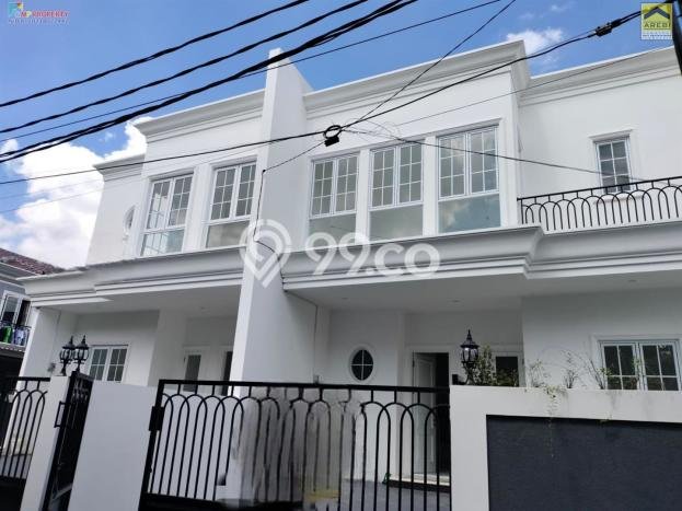 For Sale Hunian Rumah Terawat 3 KT di Jatiwaringin, Bekasi For Sale Hunian Rumah Terawat 3 KT di Jatiwaringin, Bekasi