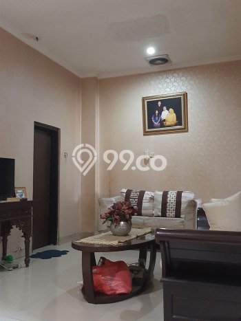Siap Huni Rumah Mewah 4 Kamar di Jatinegara Dekat ke Mana Pun Siap Huni Rumah Mewah 4 Kamar di Jatinegara Dekat ke Mana Pun