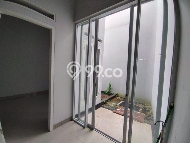 Rumah Modern Minimalis 4 KT Bisa Langsung Pindah di Jagakarsa Rumah Modern Minimalis 4 KT Bisa Langsung Pindah di Jagakarsa