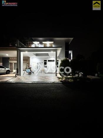Rumah Mewah LB 250m2 Siap Pakai Desain Elegan di Jatiwarna, Bekasi Rumah Mewah LB 250m2 Siap Pakai Desain Elegan di Jatiwarna, Bekasi