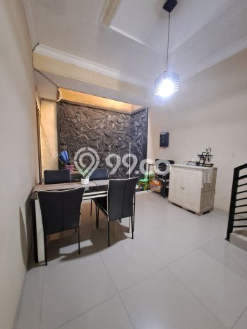 For Sale Hunian Rumah Terawat 3 Kamar di Pondok Kelapa, Jakarta Timur For Sale Hunian Rumah Terawat 3 Kamar di Pondok Kelapa, Jakarta Timur