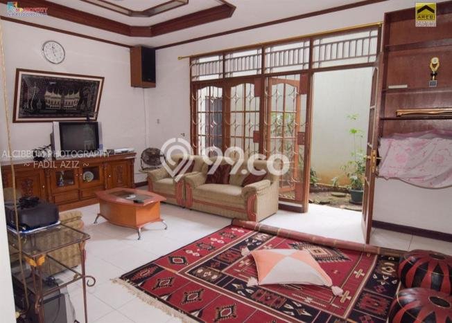 Siap Huni Rumah Mewah 5 Kamar di Cipayung Dekat ke Mana Pun Siap Huni Rumah Mewah 5 Kamar di Cipayung Dekat ke Mana Pun