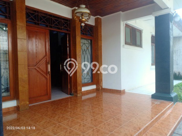 Rumah Luxury Modern Tanpa Renovasi di Kemang Jakarta Selatan Rumah Luxury Modern Tanpa Renovasi di Kemang Jakarta Selatan