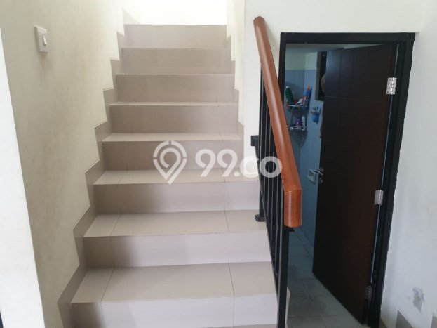 Rumah Luas Asri 2 KT Siap Pakai di Harapan Indah Bekasi Rumah Luas Asri 2 KT Siap Pakai di Harapan Indah Bekasi