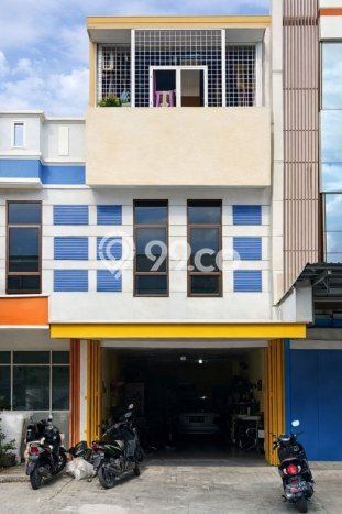 Dijual Ruko di Kebon Jeruk, Jakarta Barat Harga Penawaran Spesial Dijual Ruko di Kebon Jeruk, Jakarta Barat Harga Penawaran Spesial