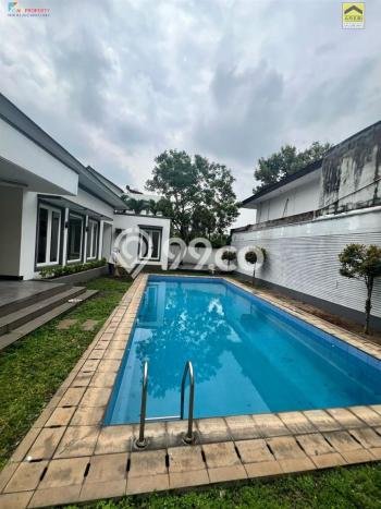 Hunian Elit LB 325m2 Siap Pakai Desain Elegan di Kemang, Jakarta Selatan Hunian Elit LB 325m2 Siap Pakai Desain Elegan di Kemang, Jakarta Selatan