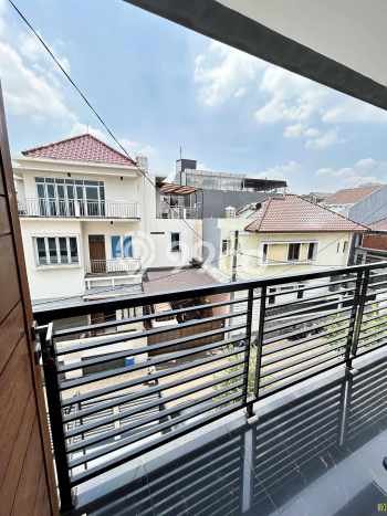 Hunian Eksklusif Dijual LT 206m2 di Palmerah, Jakarta Barat Hunian Eksklusif Dijual LT 206m2 di Palmerah, Jakarta Barat