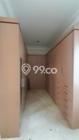 Rumah Elit Modern Tanpa Renovasi di Antasari Jakarta Selatan Rumah Elit Modern Tanpa Renovasi di Antasari Jakarta Selatan