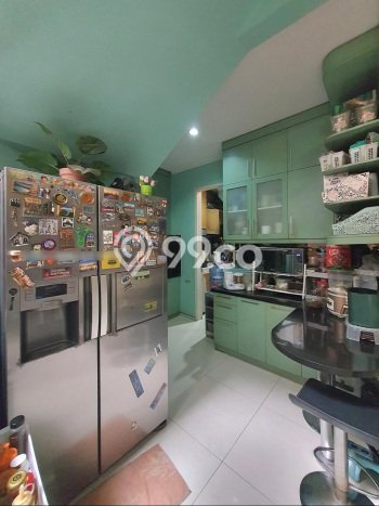 Rumah Elit Modern Tanpa Renovasi di Bintaro Jakarta Selatan Rumah Elit Modern Tanpa Renovasi di Bintaro Jakarta Selatan