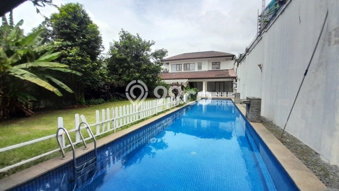 Rumah Elit Modern Tanpa Renovasi di Antasari Jakarta Selatan Rumah Elit Modern Tanpa Renovasi di Antasari Jakarta Selatan