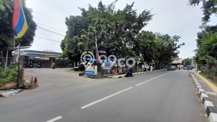 Lokasi Strategis! Dijual Komersial Bisnis di Cipayung, Jakarta Timur Kondisi Bagus Lokasi Strategis! Dijual Komersial Bisnis di Cipayung, Jakarta Timur Kondisi Bagus