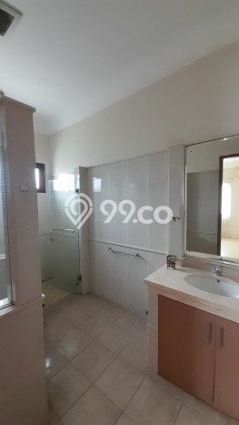 Rumah Elit Modern Tanpa Renovasi di Antasari Jakarta Selatan Rumah Elit Modern Tanpa Renovasi di Antasari Jakarta Selatan