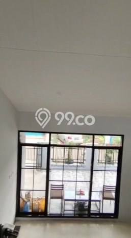 Rumah Eksklusif Dijual LT 187m2 di Cilandak, Jakarta Selatan Rumah Eksklusif Dijual LT 187m2 di Cilandak, Jakarta Selatan