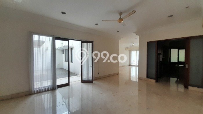Rumah Elit Modern Tanpa Renovasi di Antasari Jakarta Selatan Rumah Elit Modern Tanpa Renovasi di Antasari Jakarta Selatan