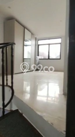 Rumah Eksklusif Dijual LT 187m2 di Cilandak, Jakarta Selatan Rumah Eksklusif Dijual LT 187m2 di Cilandak, Jakarta Selatan