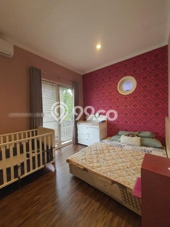 Rumah Elit Modern Tanpa Renovasi di Bintaro Jakarta Selatan Rumah Elit Modern Tanpa Renovasi di Bintaro Jakarta Selatan