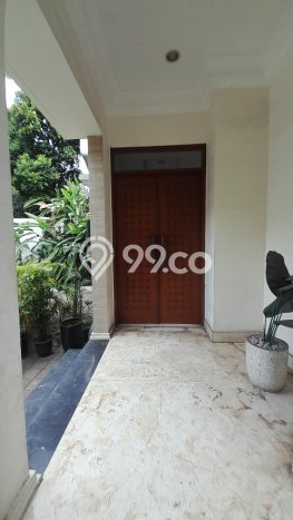 Rumah Elit Modern Tanpa Renovasi di Antasari Jakarta Selatan Rumah Elit Modern Tanpa Renovasi di Antasari Jakarta Selatan