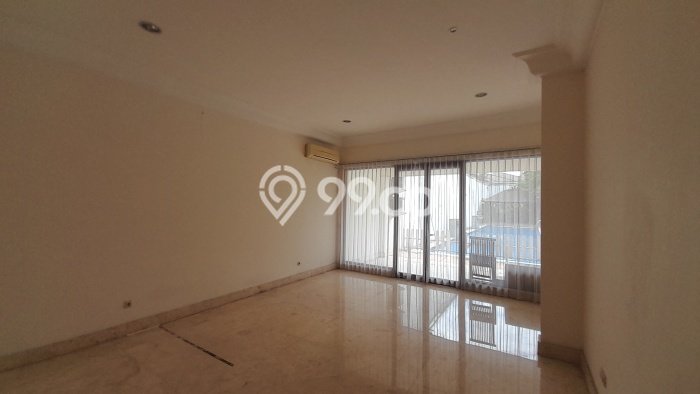 Rumah Elit Modern Tanpa Renovasi di Antasari Jakarta Selatan Rumah Elit Modern Tanpa Renovasi di Antasari Jakarta Selatan
